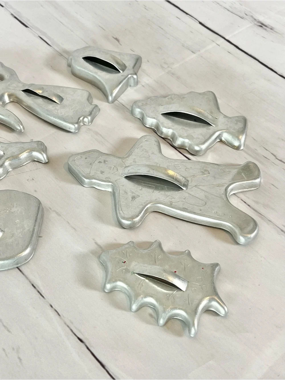 Vintage MCM Aluminum Christmas Cookie Cutters Set of 7 With Handles Retro